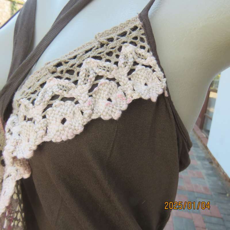 RED MOON uniquely styled brown strappy-halter neck top. Cream cotton frill all around. Size 38-40.