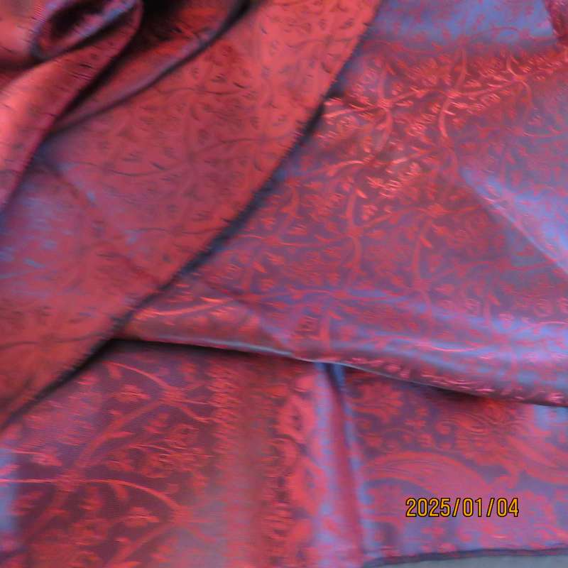 Amazing best quality 100% genuine silk red-blueblack paisley pattern 185 x75cm new scarf.