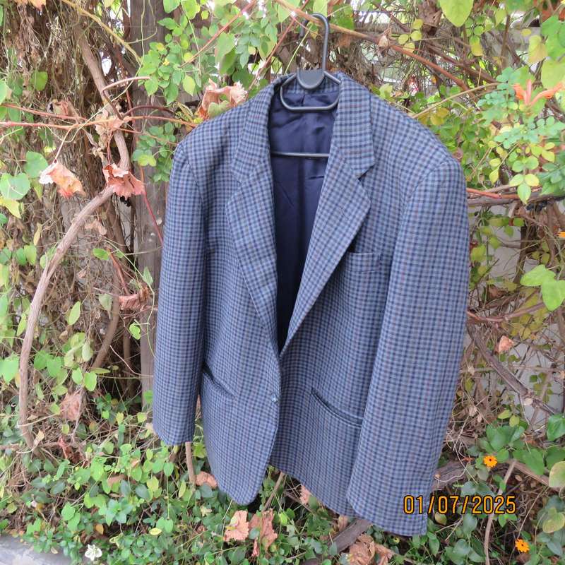 AFOLDO TRABALDO men's blue-brown check sports 100% wool jacket. Fully lined. Size 38