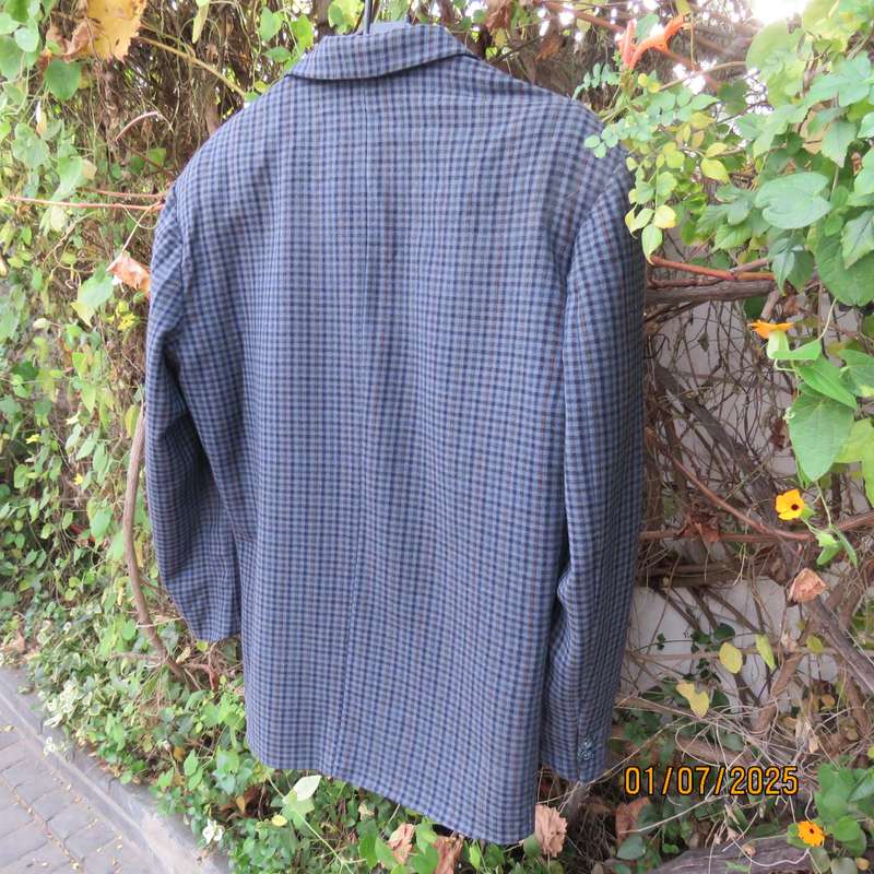 AFOLDO TRABALDO men's blue-brown check sports 100% wool jacket. Fully lined. Size 38