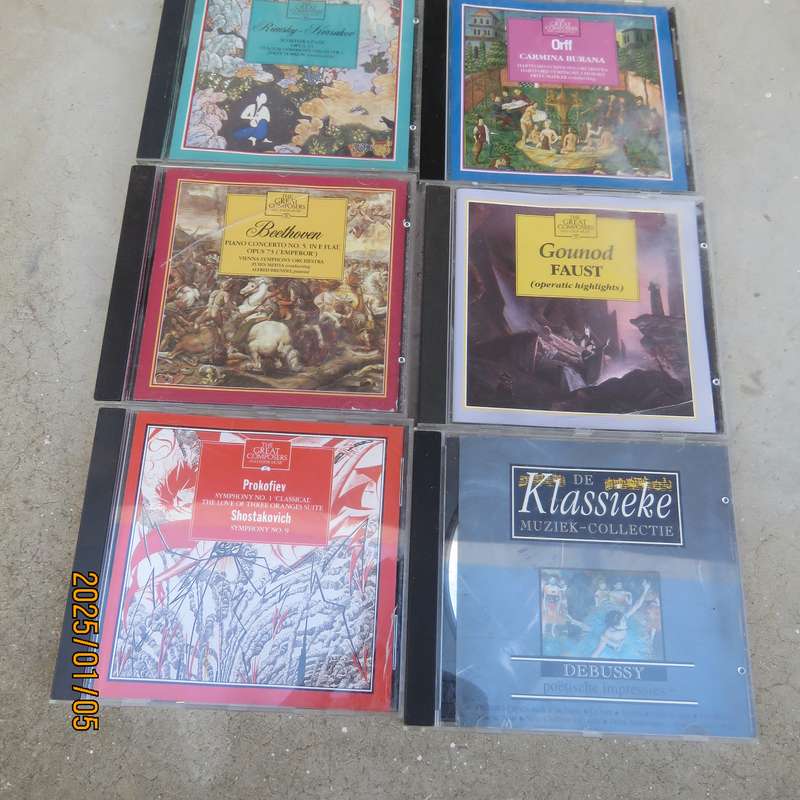 Lot of 6 original music cd's with opera music. All in very good condition.