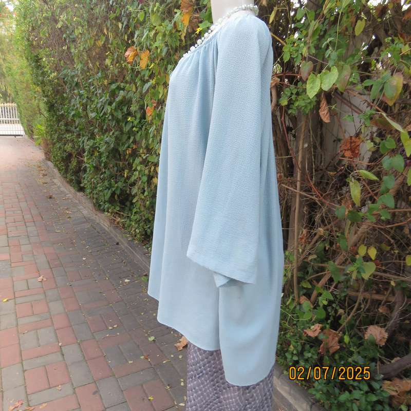 DONNA CLAIRE pale jade slip over textured polyester top. Wide elasticated neckline. Size 50