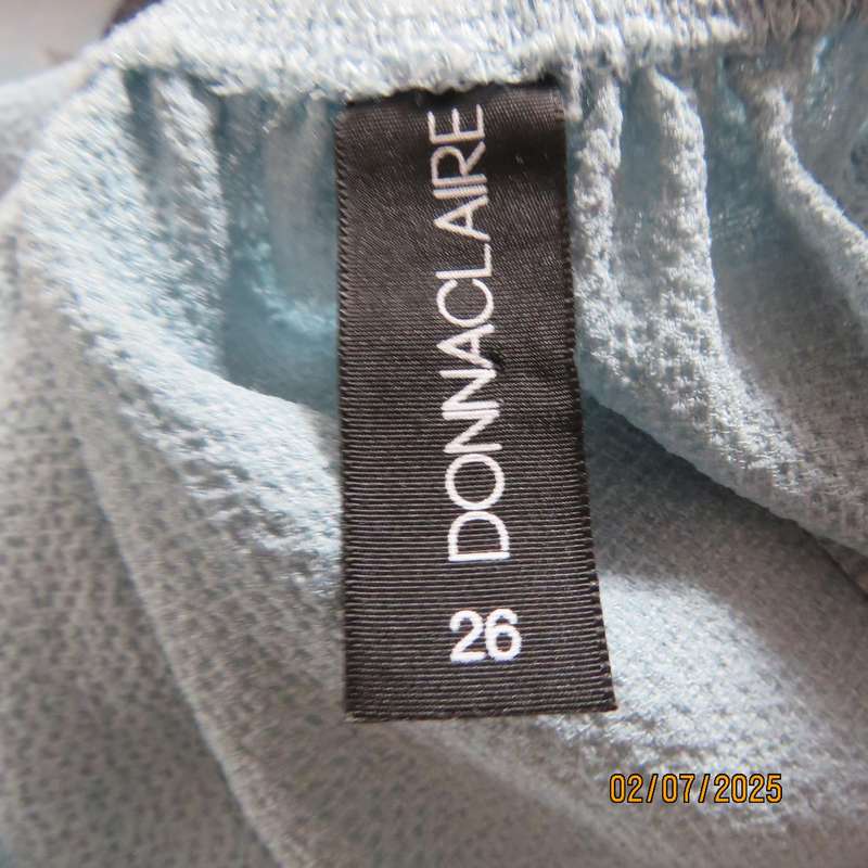 DONNA CLAIRE pale jade slip over textured polyester top. Wide elasticated neckline. Size 50