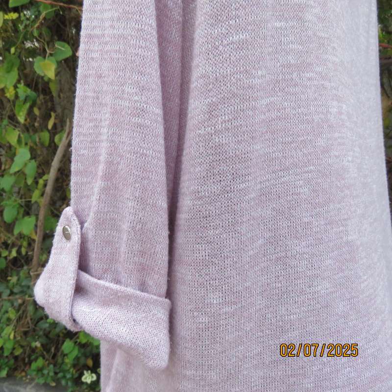 DONNA CLAIRE perfume pink poly-rayon-lurex stretch slip over knitted top. Size 50