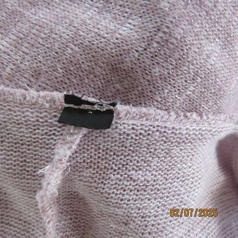 DONNA CLAIRE perfume pink poly-rayon-lurex stretch slip over knitted top. Size 50