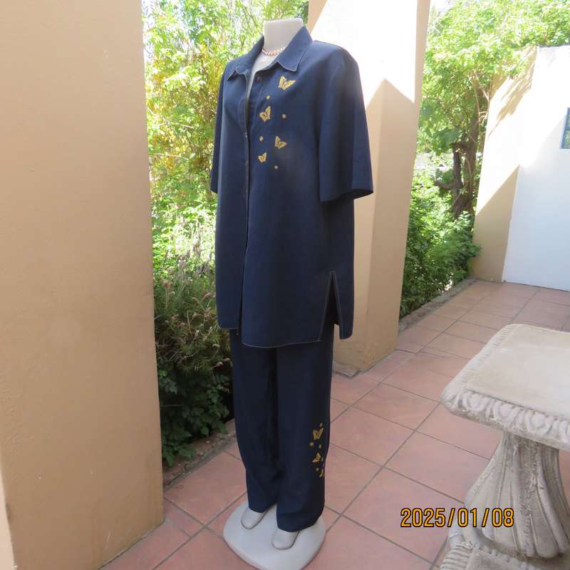DELSWA navy 2 pc pantsuit size 42. Gold colour butterfly embroidery. Short sleeve top and long pants