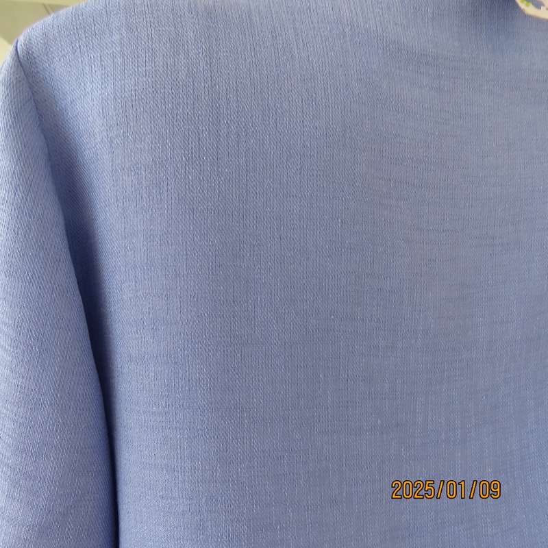 DELSWA steel blue short sleeve button down V neck top-jacket. Size 40. Slitted sides. Very good cond