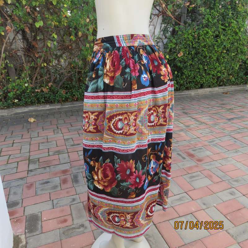 TRUWORTHS imported thin colourful bo-ho print maxi skirt. Size 42-44