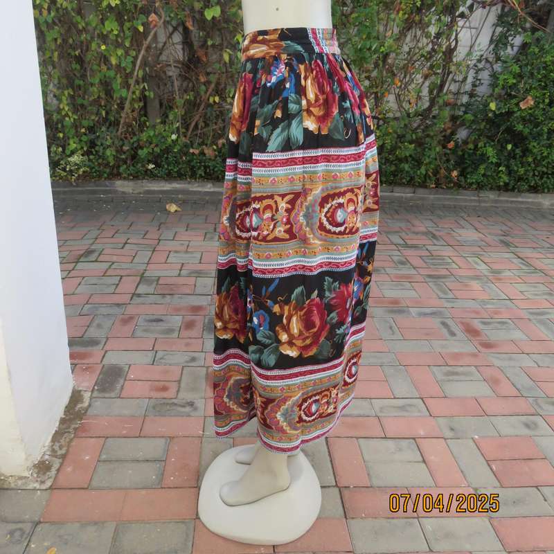 TRUWORTHS imported thin colourful bo-ho print maxi skirt. Size 42-44