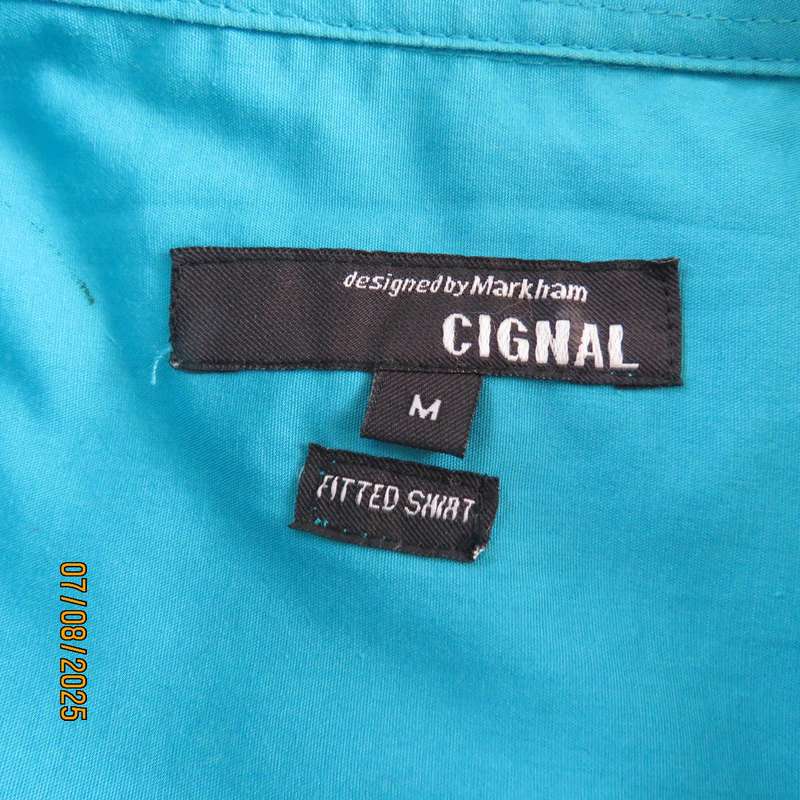 CIGNAL jade blue long sleeve polycotton men's shirt size Medium. Free necktie.