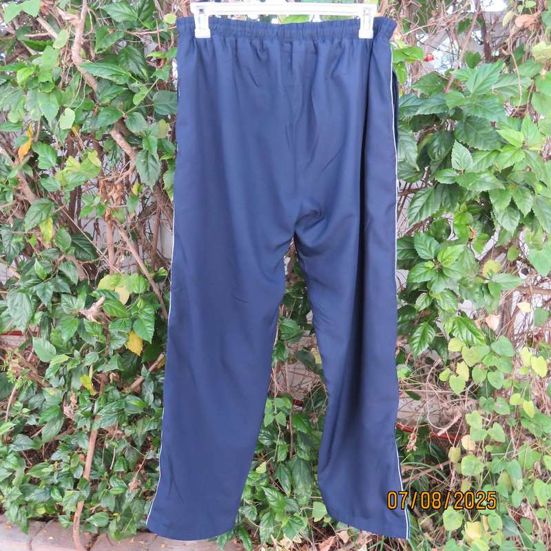 BRT men's navy nylon tracksuit pants with breathing inner. Side pockets. Size XXL.