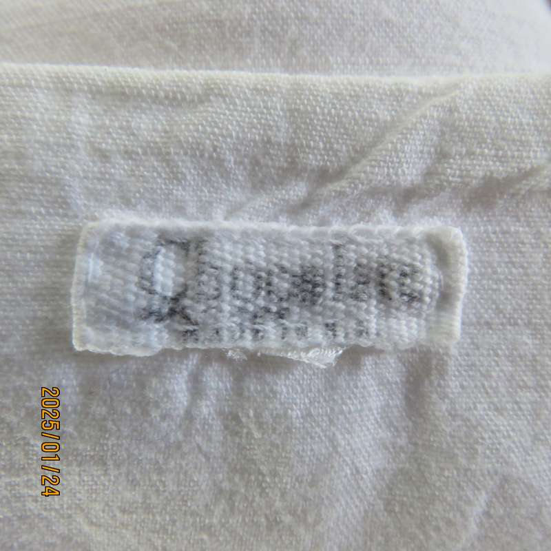 Fresh white CHOCOLATE 100% cotton size 38 loose fit dress. Cross over V bust. As new cond.
