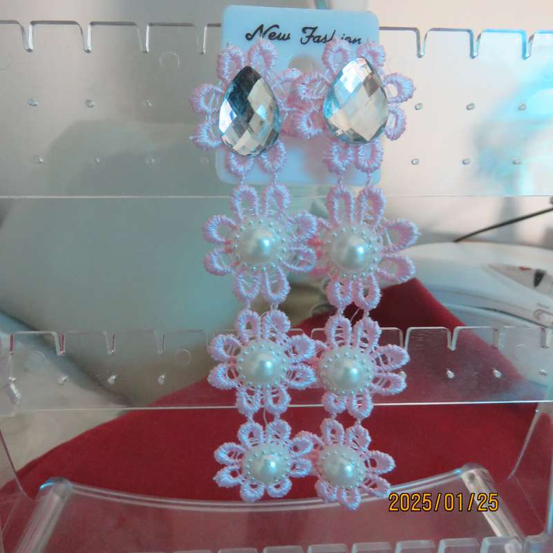 Stunning extra long carnation pink lace flower earrings with pretty inners. Length 11cm. New item