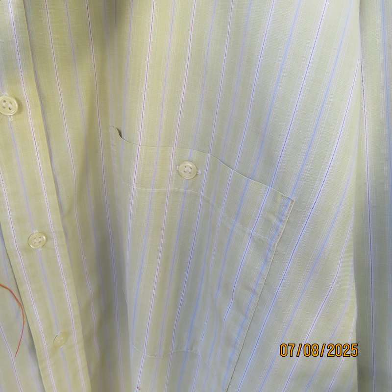 TRUWORTHS Man striped long sleeve polycotton shirt in corn-blue-white. Size XXL. Free tie