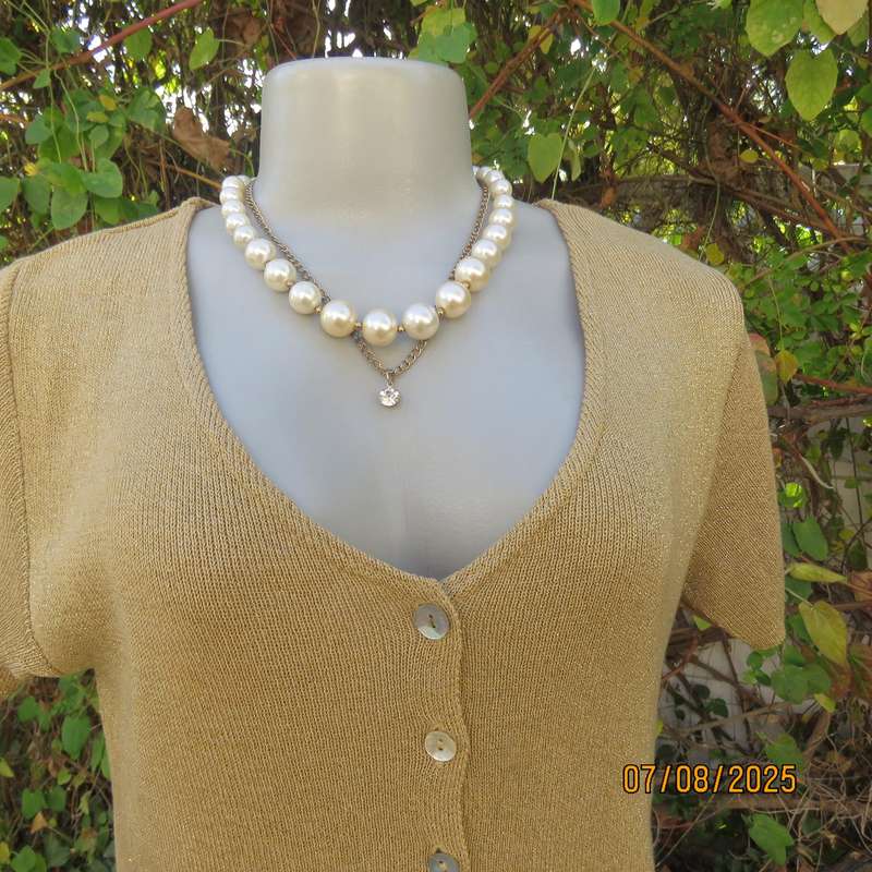 TRUWORTHS gold colour poly-viscose knit with gold lurex V button down top. Size 36.