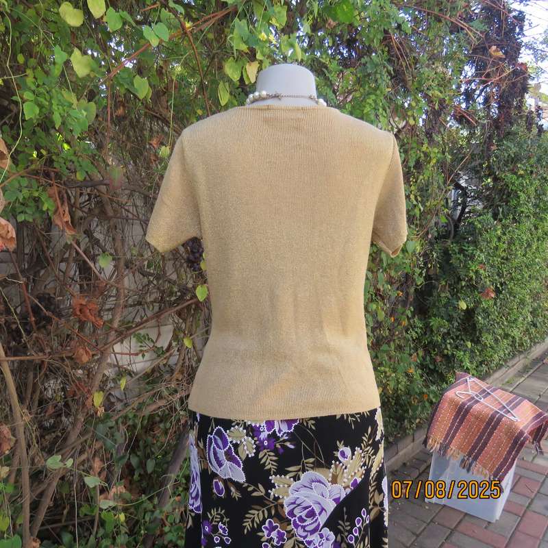 TRUWORTHS gold colour poly-viscose knit with gold lurex V button down top. Size 36.