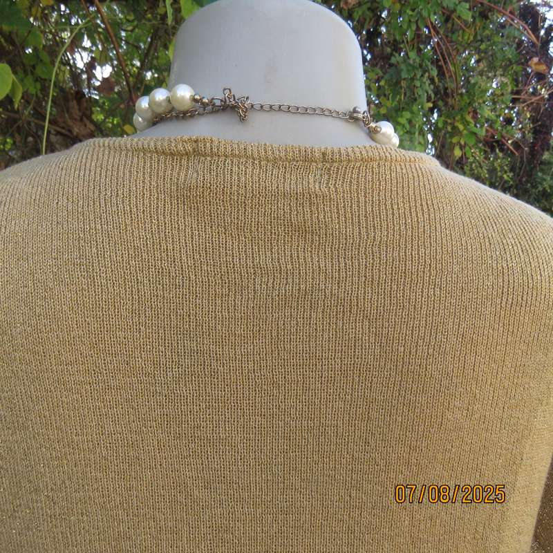 TRUWORTHS gold colour poly-viscose knit with gold lurex V button down top. Size 36.