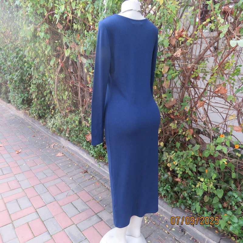 NEW FEELING navy maxi bodycon ribbed stretch polyester dress. White logo. Size 36