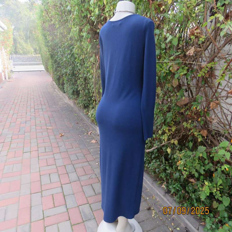 NEW FEELING navy maxi bodycon ribbed stretch polyester dress. White logo. Size 36