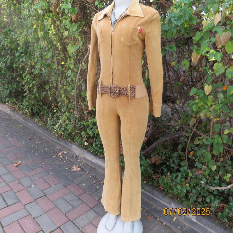 LUCY'S tan stretch corduroy jumpsuit size 32. Zip-up front. Bell bottom legs.