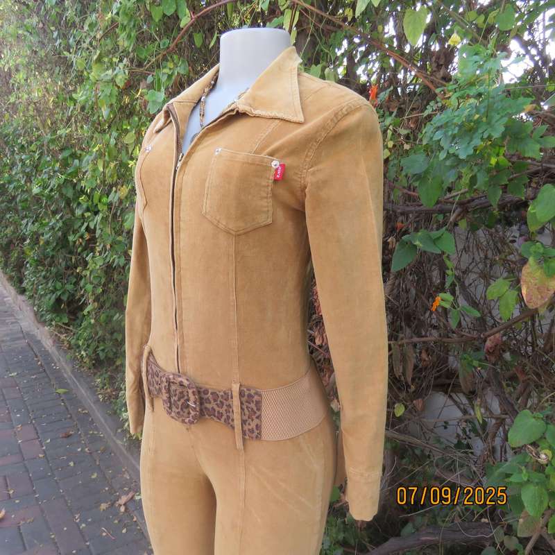 LUCY'S tan stretch corduroy jumpsuit size 32. Zip-up front. Bell bottom legs.