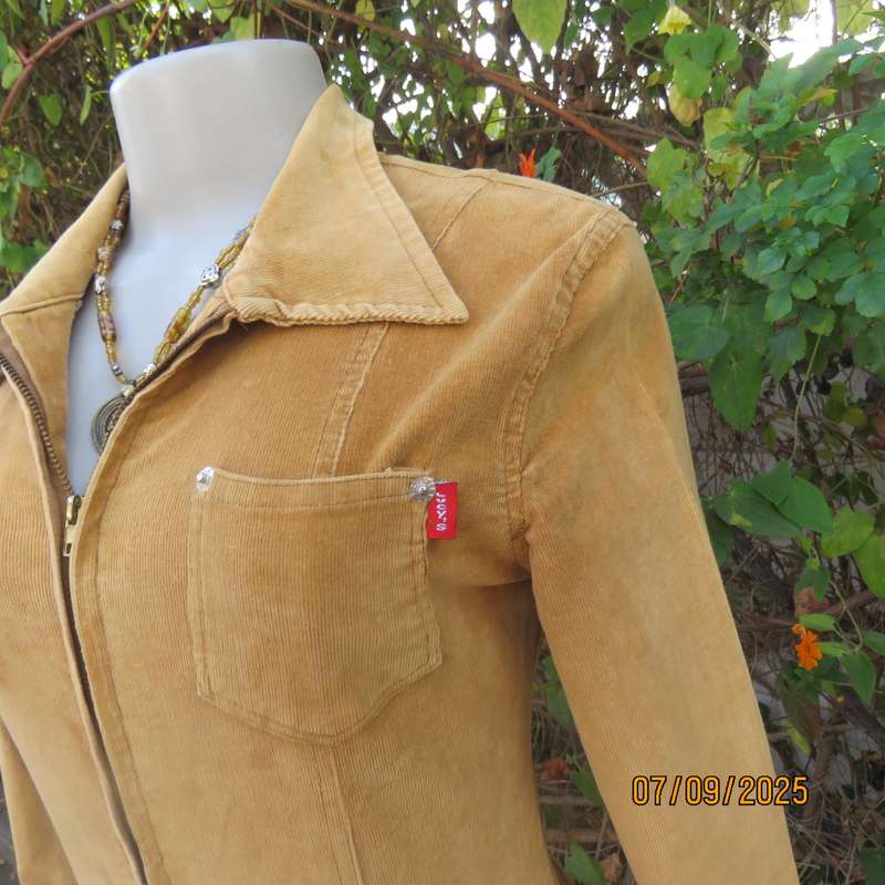 LUCY'S tan stretch corduroy jumpsuit size 32. Zip-up front. Bell bottom legs.