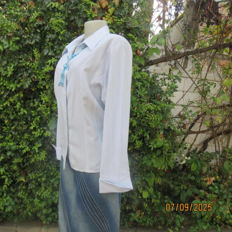 QUEENSPARK blue-white vertical striped high quality polycotton long sleeve top. Size 42