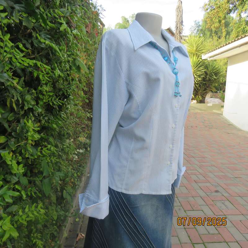 QUEENSPARK blue-white vertical striped high quality polycotton long sleeve top. Size 42
