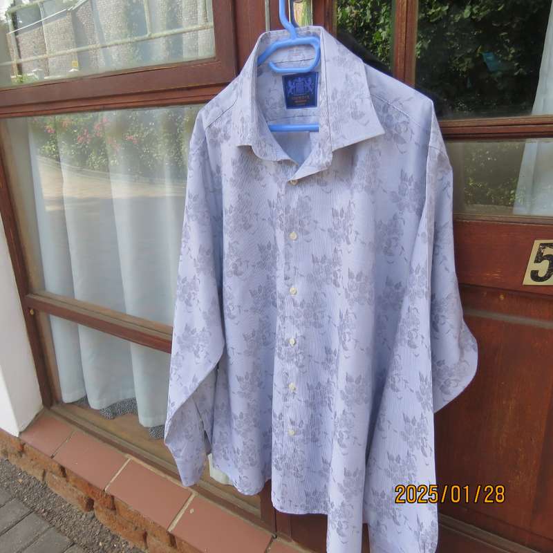CURTIS BRANDON - London long sleeve polycotton pale grey with darker floral pattern shirt.Size XXL