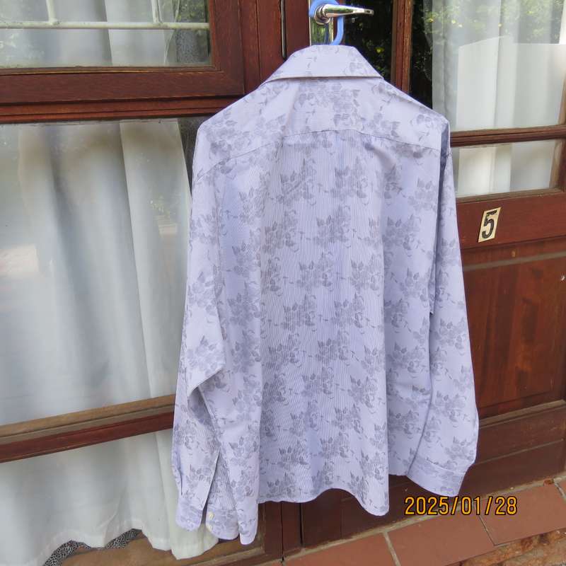 CURTIS BRANDON - London long sleeve polycotton pale grey with darker floral pattern shirt.Size XXL