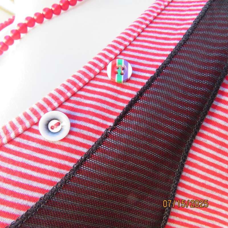 BOZZ long summer slip over sleeveless top in grey-red strip with sheer black overlay. Size 46