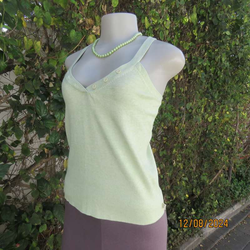 Soft mint green cotton/polyamide stretch knitted size 34 top by PURE. V front.Button decor. As new