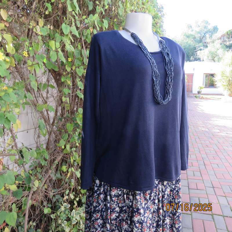 M&S Collection navy long sleeve acrylic-viscose knitted top. Size 38