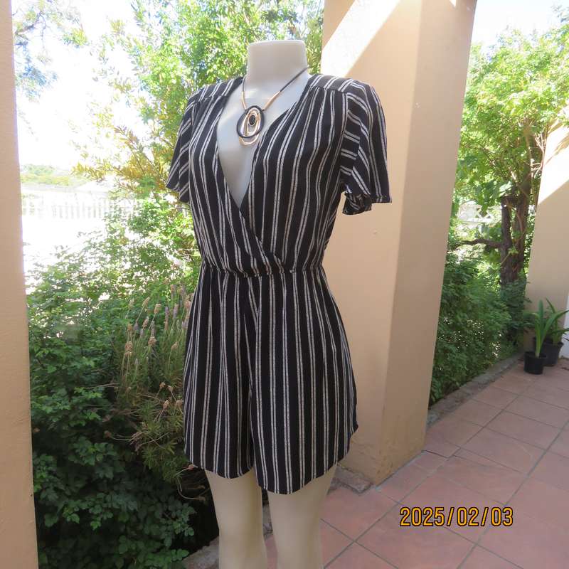 XHILARATION  black-white vertical rayon short jumpsuit size 38. Bust area foldover.Elasticated waist