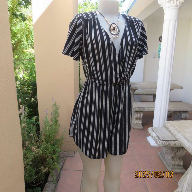 XHILARATION  black-white vertical rayon short jumpsuit size 38. Bust area foldover.Elasticated waist