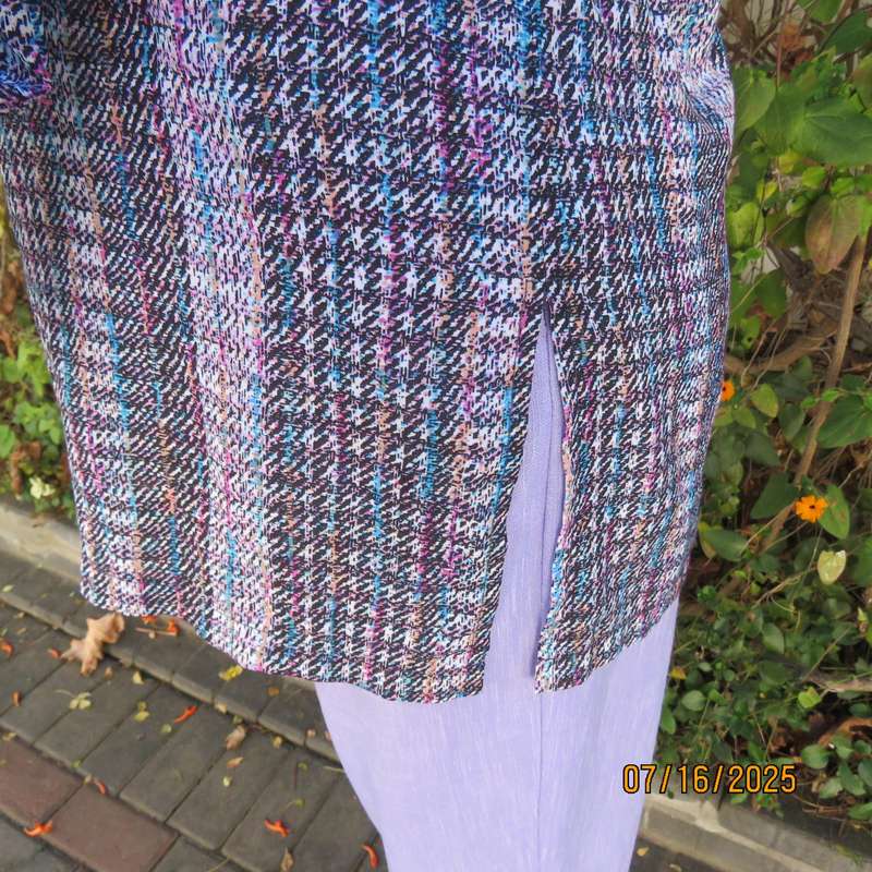 Tasteful check pattern long sleeve silky polyester top in blue-pink-black-white. Size 42