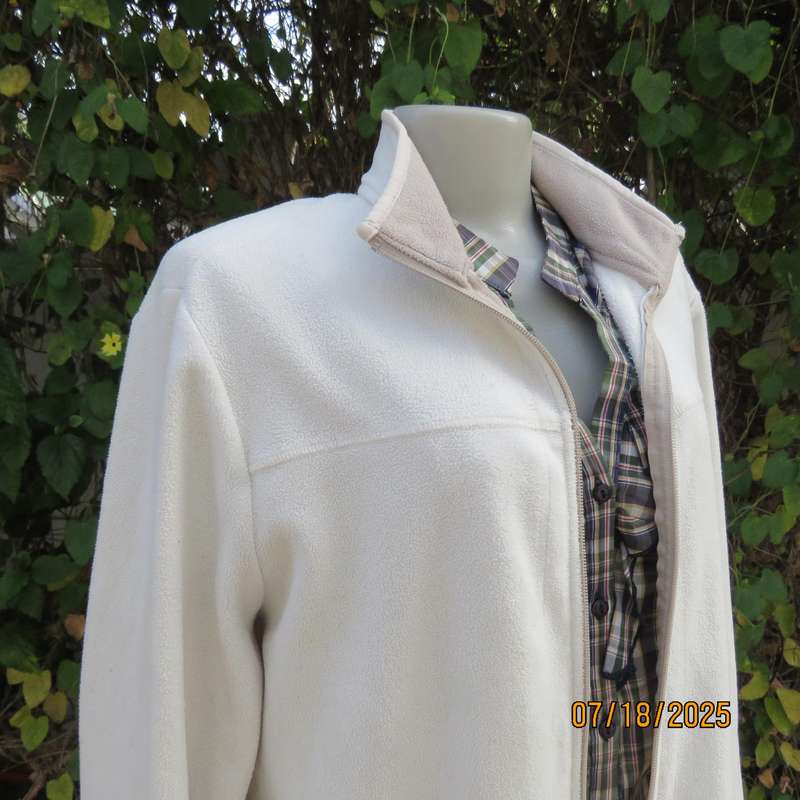 Light cream warm zip-up long sleeve brushed polyester - high neck jacket. Size 42