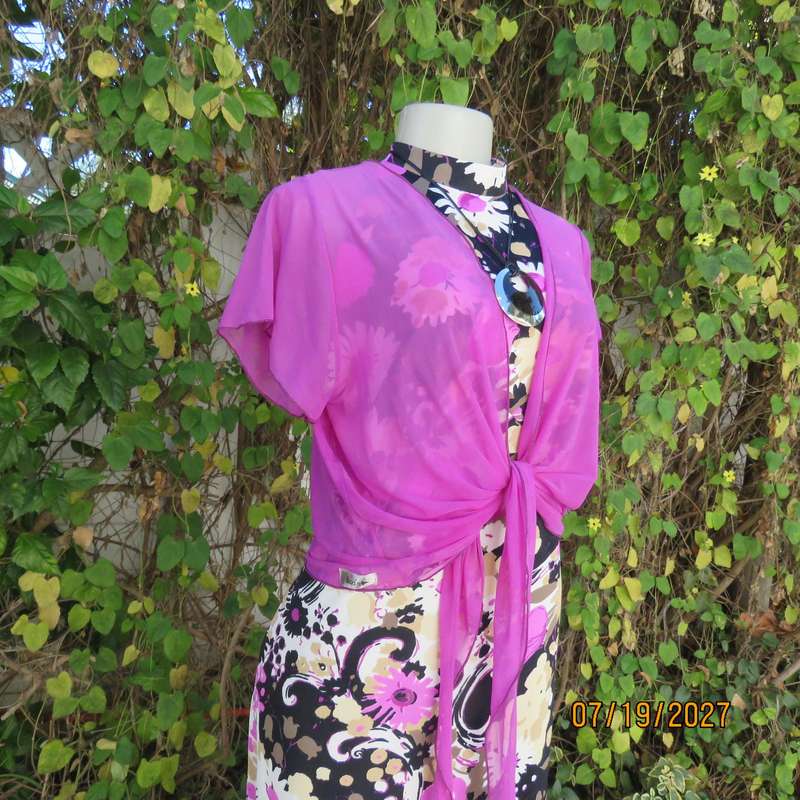 LIZZI'S violet sheer stretch polyester bolero size 38. Capped sleeves. Long front points to tie