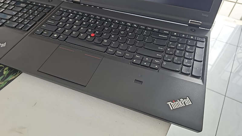 Unbeatable Deal! LENOVO Thinkpad laptop intel Core i7, 4th Gen Windows 10 Pro and More
