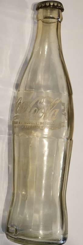 Coke Coca-Cola glass bottle with cap Arabic / French