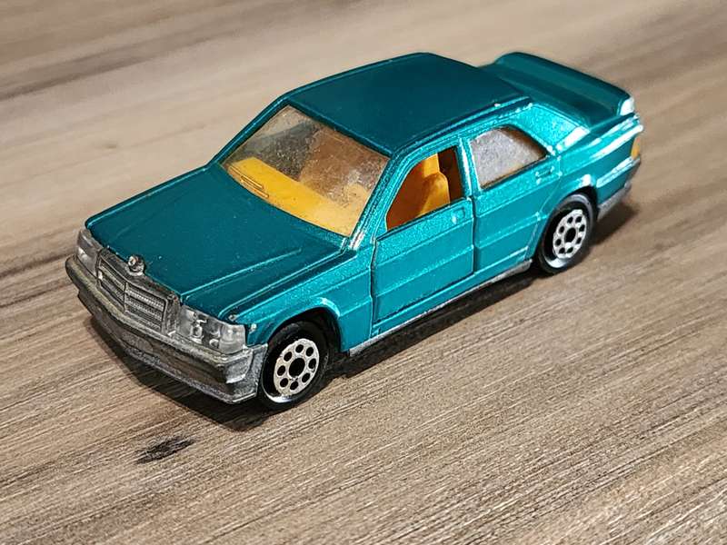 Majorette no 231 Mercedes Benz 190E green. Vintage. Made in France. metal 1/59