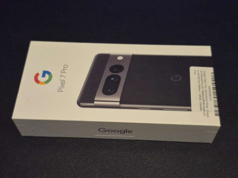 GOOGLE PIXEL 7 PRO 128GB (Complete with box, accessories and 2 protective covers)