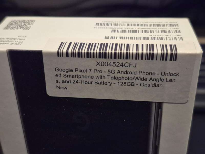 GOOGLE PIXEL 7 PRO 128GB (Complete with box, accessories and 2 protective covers)