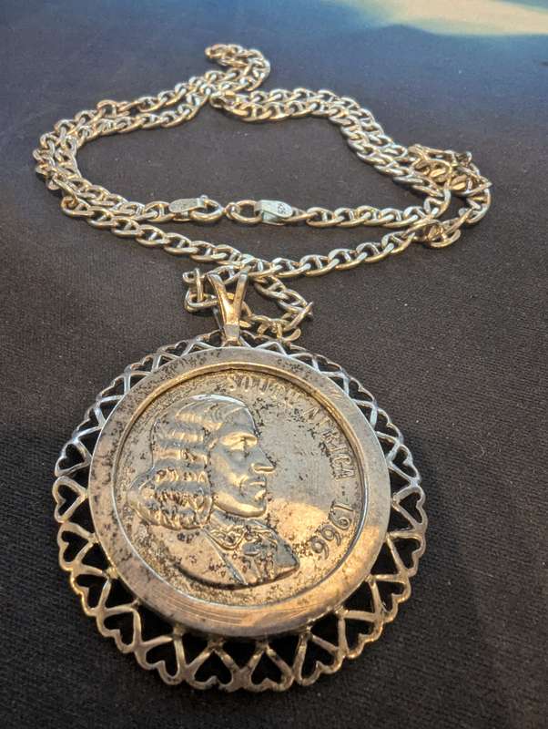 1966 One Rand - English (800 Silver) Encapsulated in pendant with chain (925 Silver)