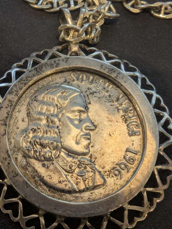 1966 One Rand - English (800 Silver) Encapsulated in pendant with chain (925 Silver)