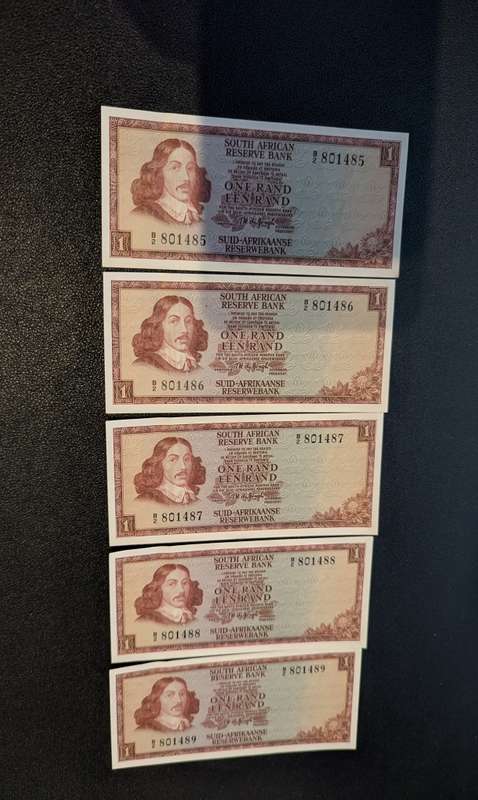 TW de Jongh - One Rand Banknotes - Consecutive numbers ( Lot of 5 )