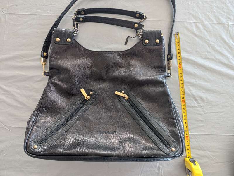 Bella Bianca Leather Handbag - AUTHENTIC