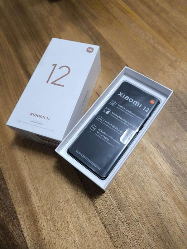 Xiaomi 12 - 5G Dual Sim 256GB ROM 8GB RAM