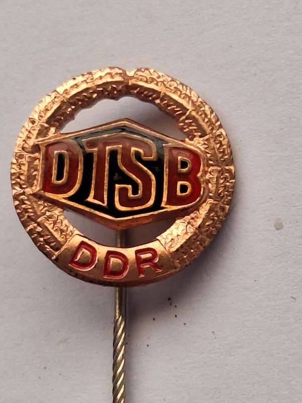 German gymnastics and sports association pin/badge