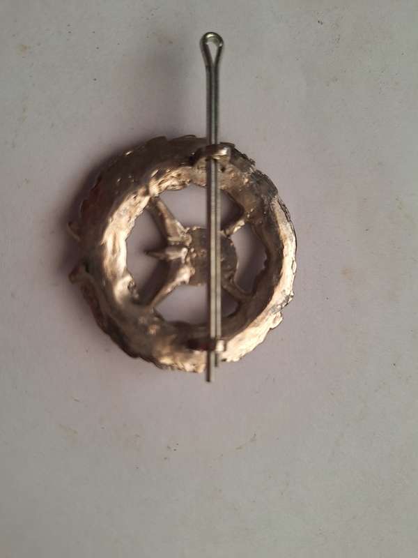 Vintage Fire brigade badge, 4cm diameter